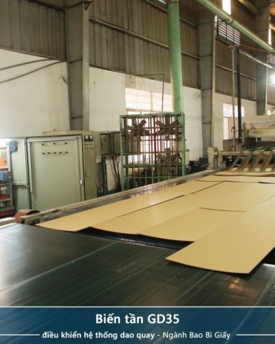 Công ty Tự động hóa Hoàng Gia HGA cung cấp tủ điện biến tần GD35 điều khiển hệ thống dao quay - Ngành Bao Bì Giấy