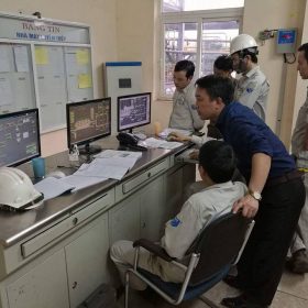 Hoàng Gia cung cấp Biến tần trung thế GD5000