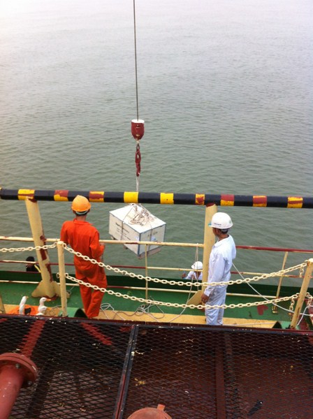 Hoàng Gia cung cấp biến tần GD200A điều khiển Hệ thống Bơm lọc nước biển - Tàu chở dầu GOLDEN OCEAN - Đảo Bạch Long Vỹ