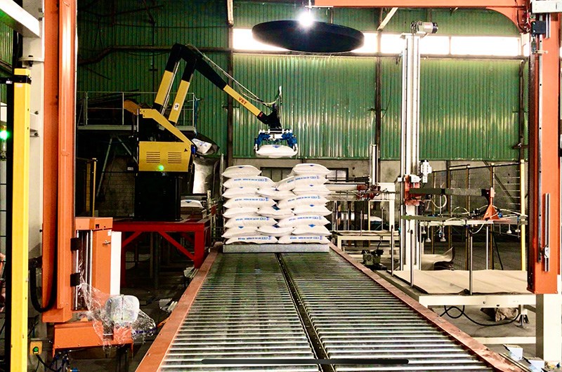 Lắp đặt Servo DA200 cho robot xếp bao lên pallet